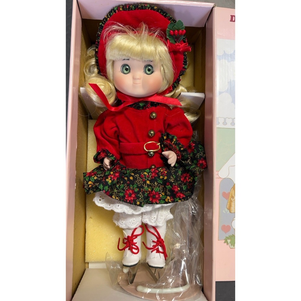 Goebel Dolly Dingle Dolls Bette Ball Porcelain Doll Red‎ Outfit w/ Box